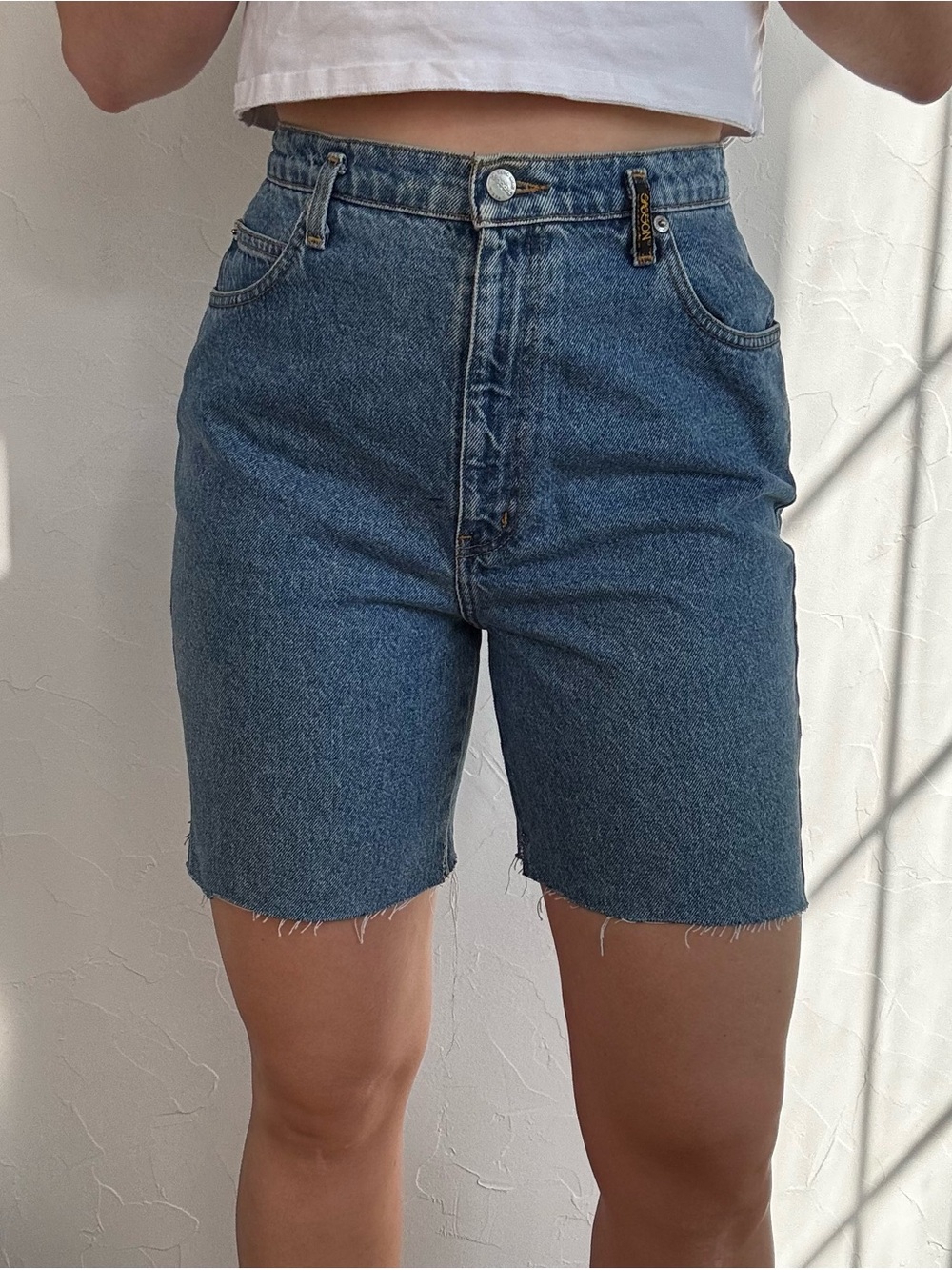 Vintage Sasson Signature Denim Jorts - High Rise Raw Hem Jean Shorts - 28” Waist